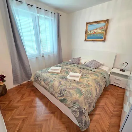In 54687 Novi Vinodolski